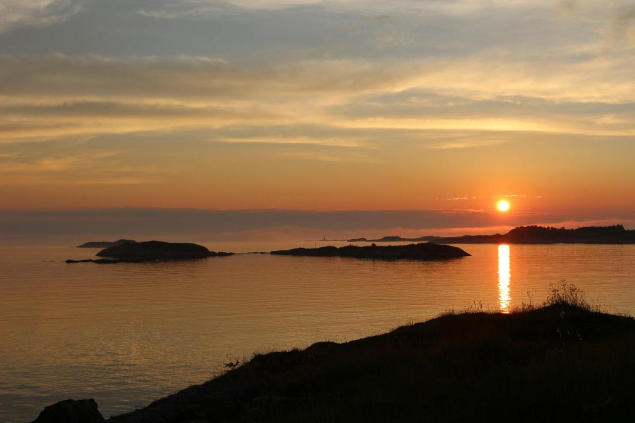 Iverhjelen Near Atlantic Road